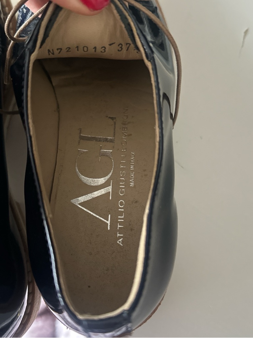 AGL Attilio Giusti Leombruni Navy Patent Leather Derby Shoes with Tan Laces - Picture 5 of 5